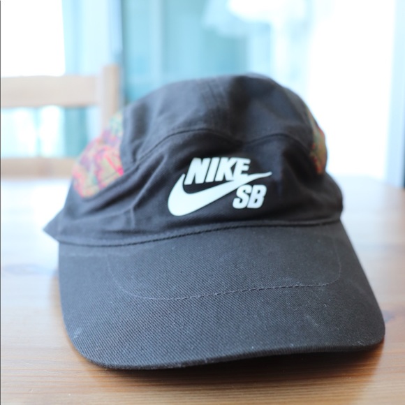 New Nike SB Hat - Picture 1 of 2